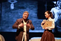 中央機(jī)關(guān)近2千名官員觀看廉政豫劇，有人痛哭