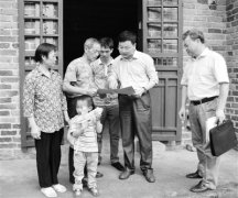 “農(nóng)村集體經(jīng)濟(jì)中的資金、資產(chǎn)、資源”伸手必被捉