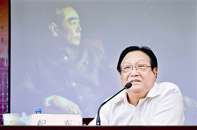 偉大，我們有責(zé)任懂