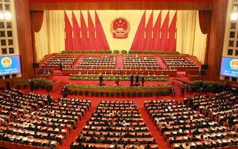 李克強(qiáng)栗戰(zhàn)書汪洋王滬寧趙樂際韓正分別看望出席全國政協(xié)十三屆三次會議委員并參加討論