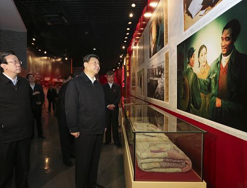 寫盡黨的好干部焦裕祿的為民情懷與英雄本色,雖然焦裕祿同志已離開我們53年,但焦裕祿精神是我們黨永遠(yuǎn)的榜樣力量和寶貴財(cái)富,廉政教育