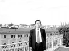 以釘釘子精神一干到底 訪中央黨校(國(guó)家行政學(xué)院)教授戴焰軍