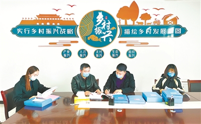 全面從嚴(yán)治黨主體責(zé)任是重大政治責(zé)任