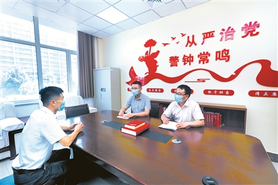 上半年全國紀檢監(jiān)察機關(guān)運用第一種形態(tài)批評教育幫助57.6萬人次